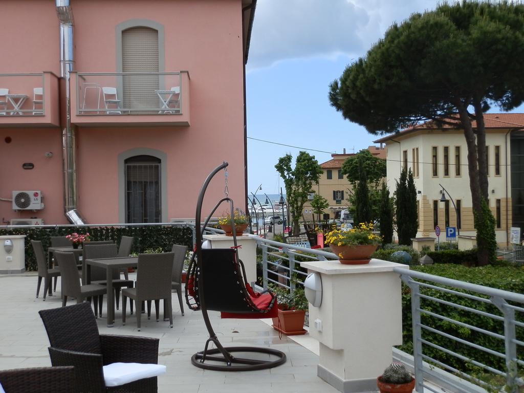 Hotel Lucerna Castiglione della Pescaia Exterior foto