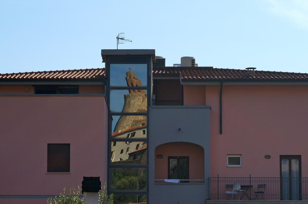 Hotel Lucerna Castiglione della Pescaia Exterior foto